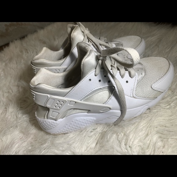 Nike huraches - Picture 2 of 4